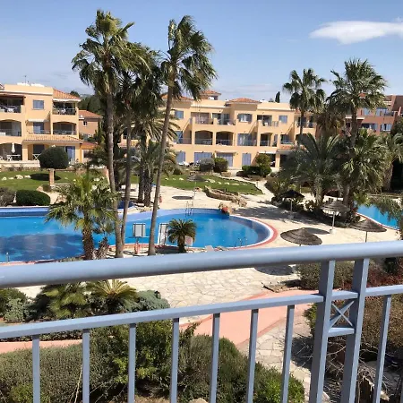Apartment Bright 2 Bed, Pool Facing In Limnaria Gardens
