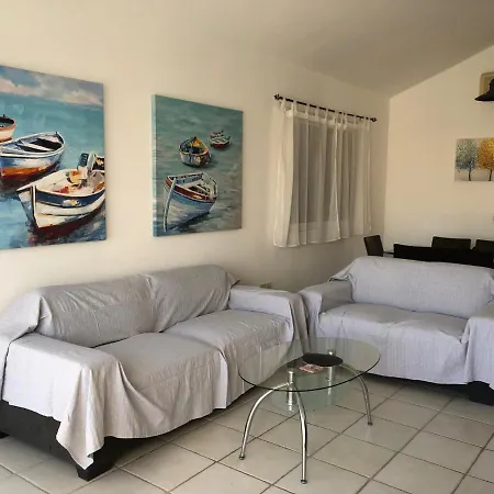 Appartement Bright 2 Bed, Pool Facing In Limnaria Gardens Paphos